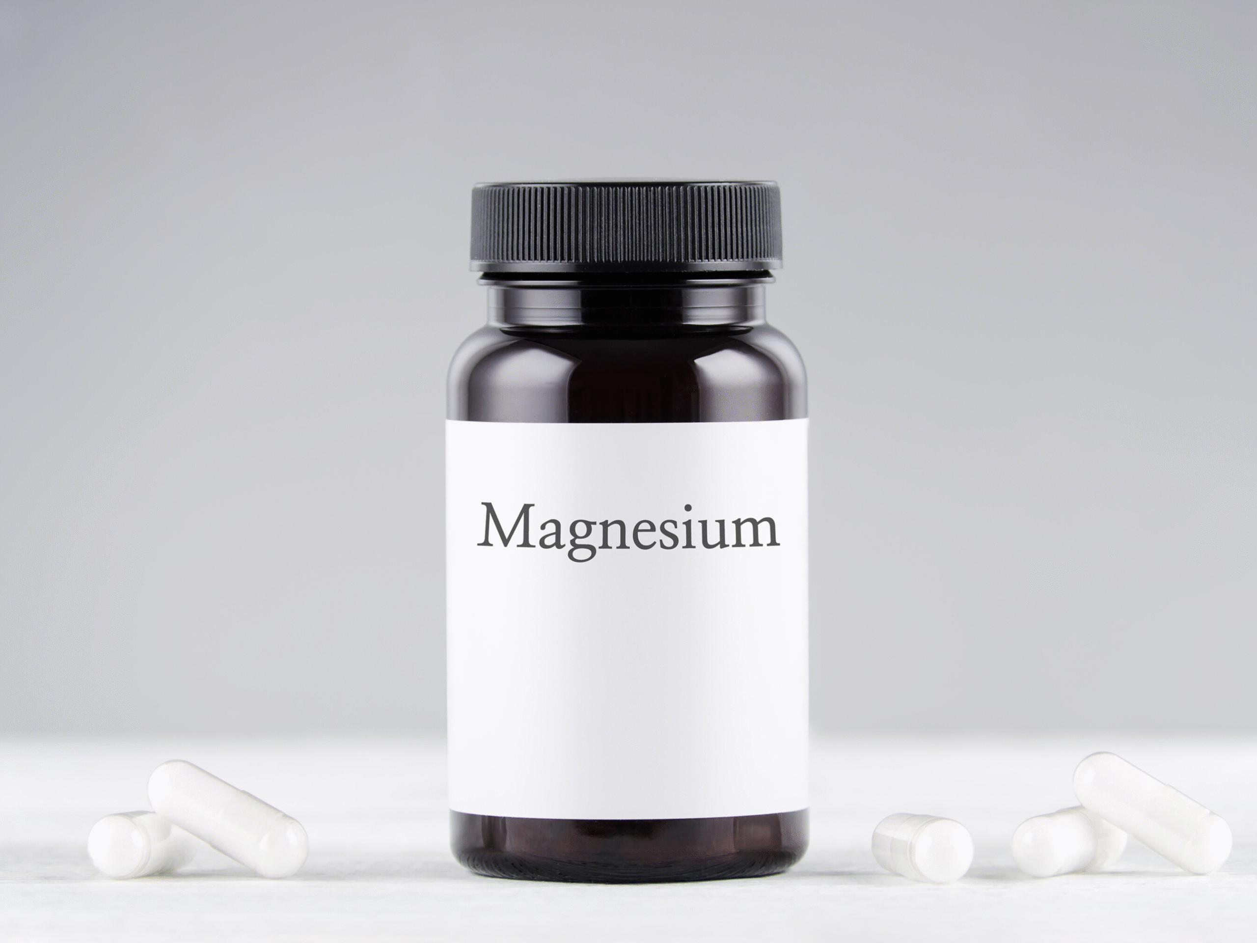 Magnesium-rich foods like almonds and spinach supporting natural sleep and muscle health.
